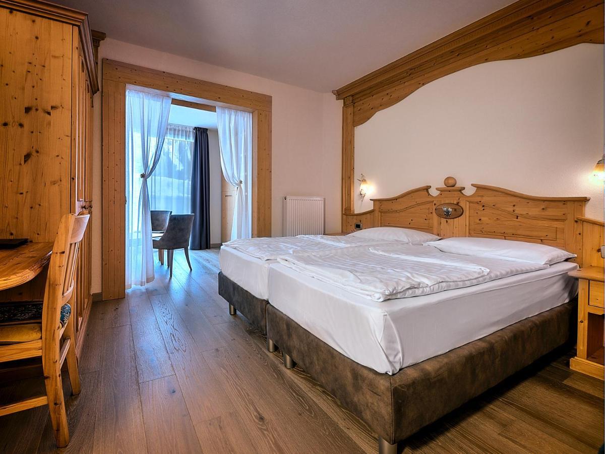 Hotel Madonna Delle Nevi Folgarida Kültér fotó