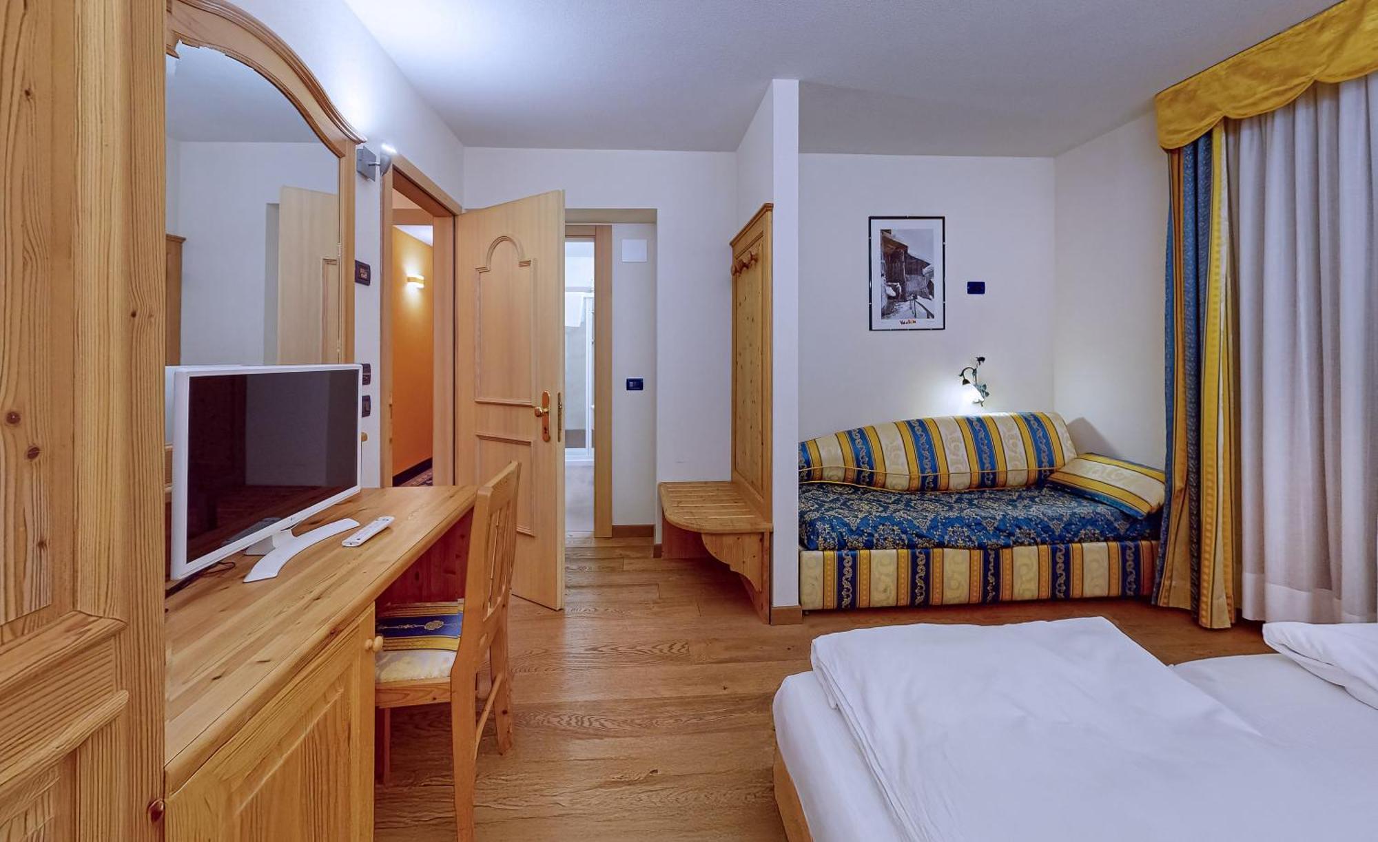 Hotel Madonna Delle Nevi Folgarida Kültér fotó